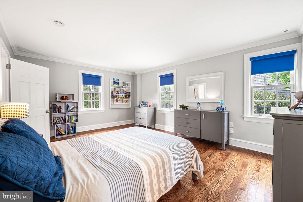 497 SAINT DAVIDS AVENUE