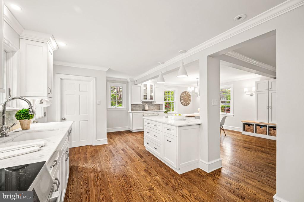 497 SAINT DAVIDS AVENUE