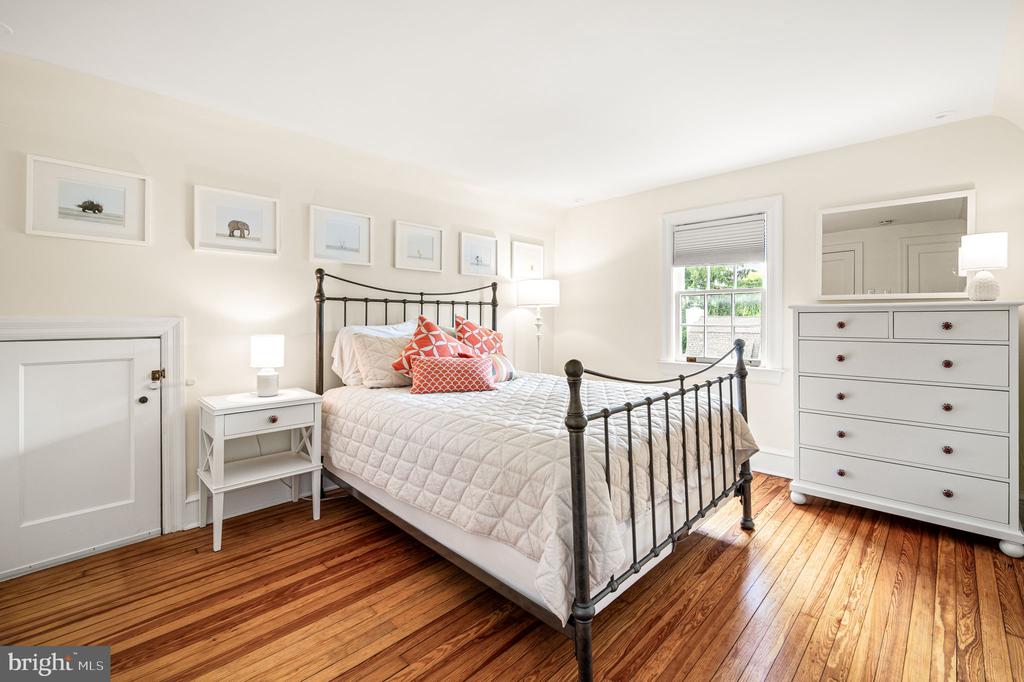 497 SAINT DAVIDS AVENUE