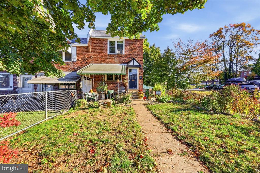 331 Westpark Lane Clifton Heights PA