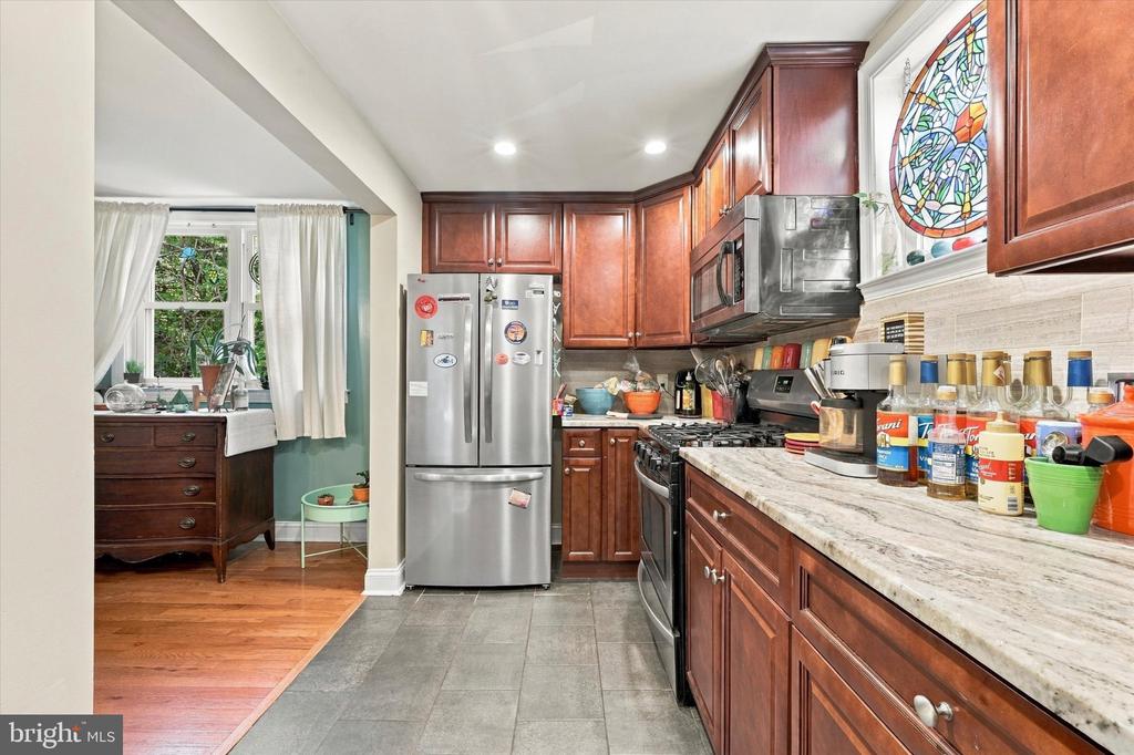 331 WESTPARK LANE