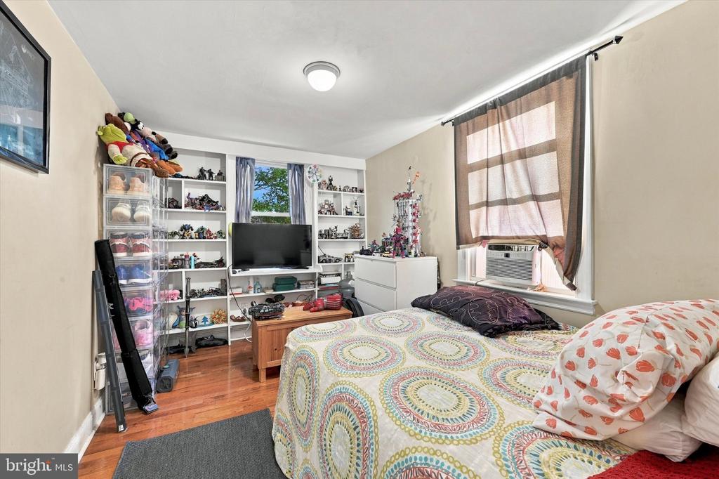 331 WESTPARK LANE