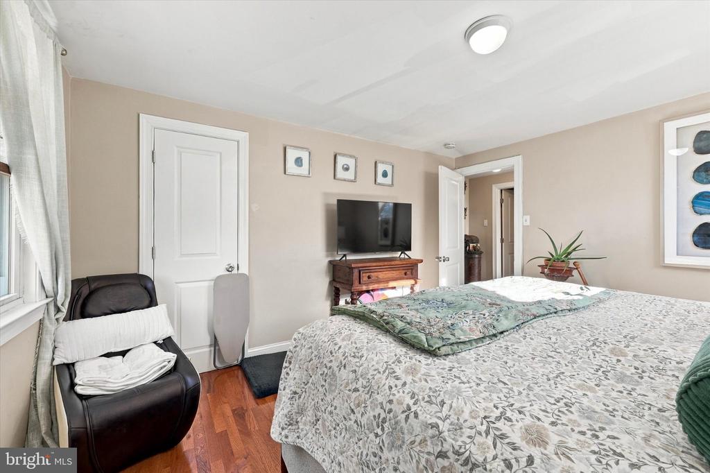 331 WESTPARK LANE