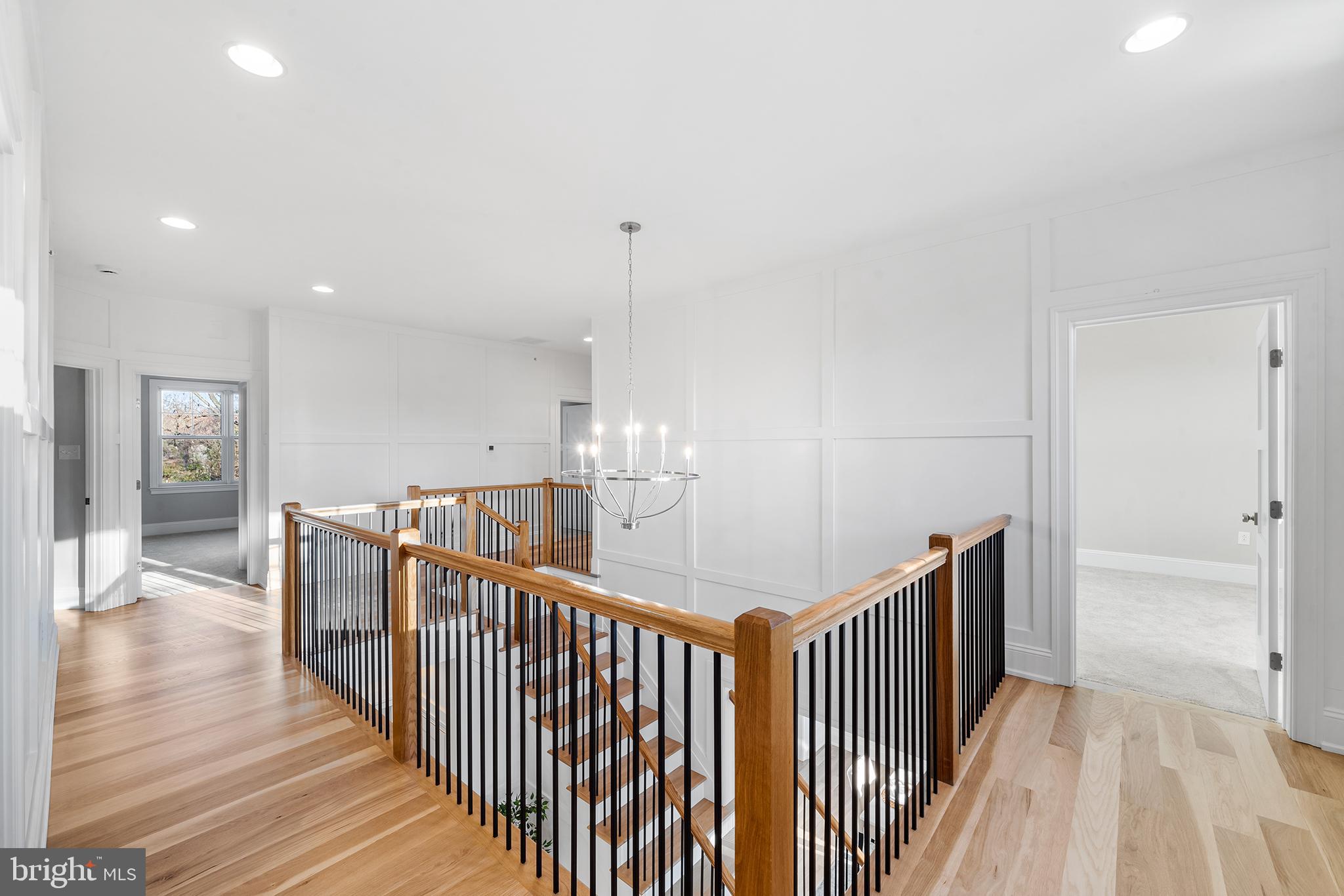 176 Charles St