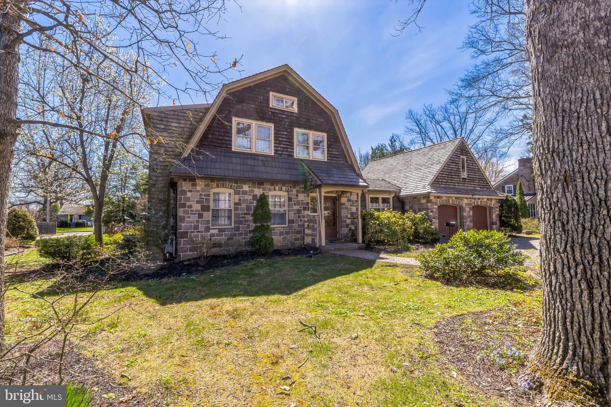 113 N Oak Blvd