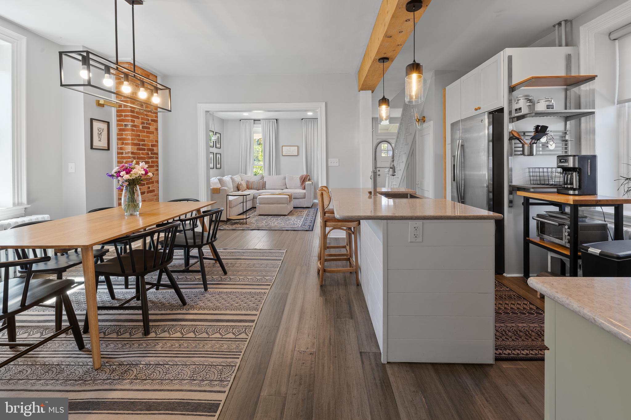 312 Gravel Pike