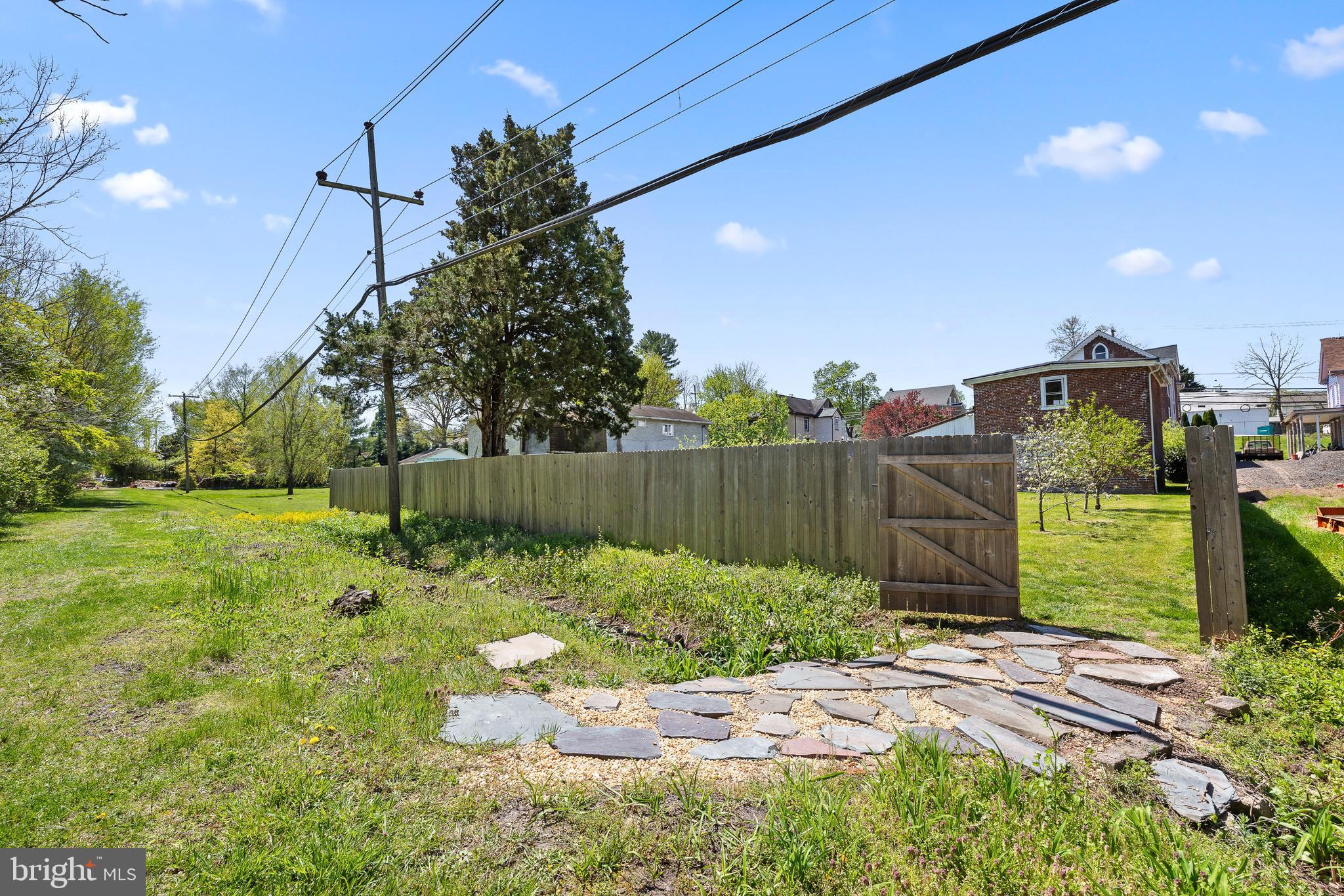 312 Gravel Pike