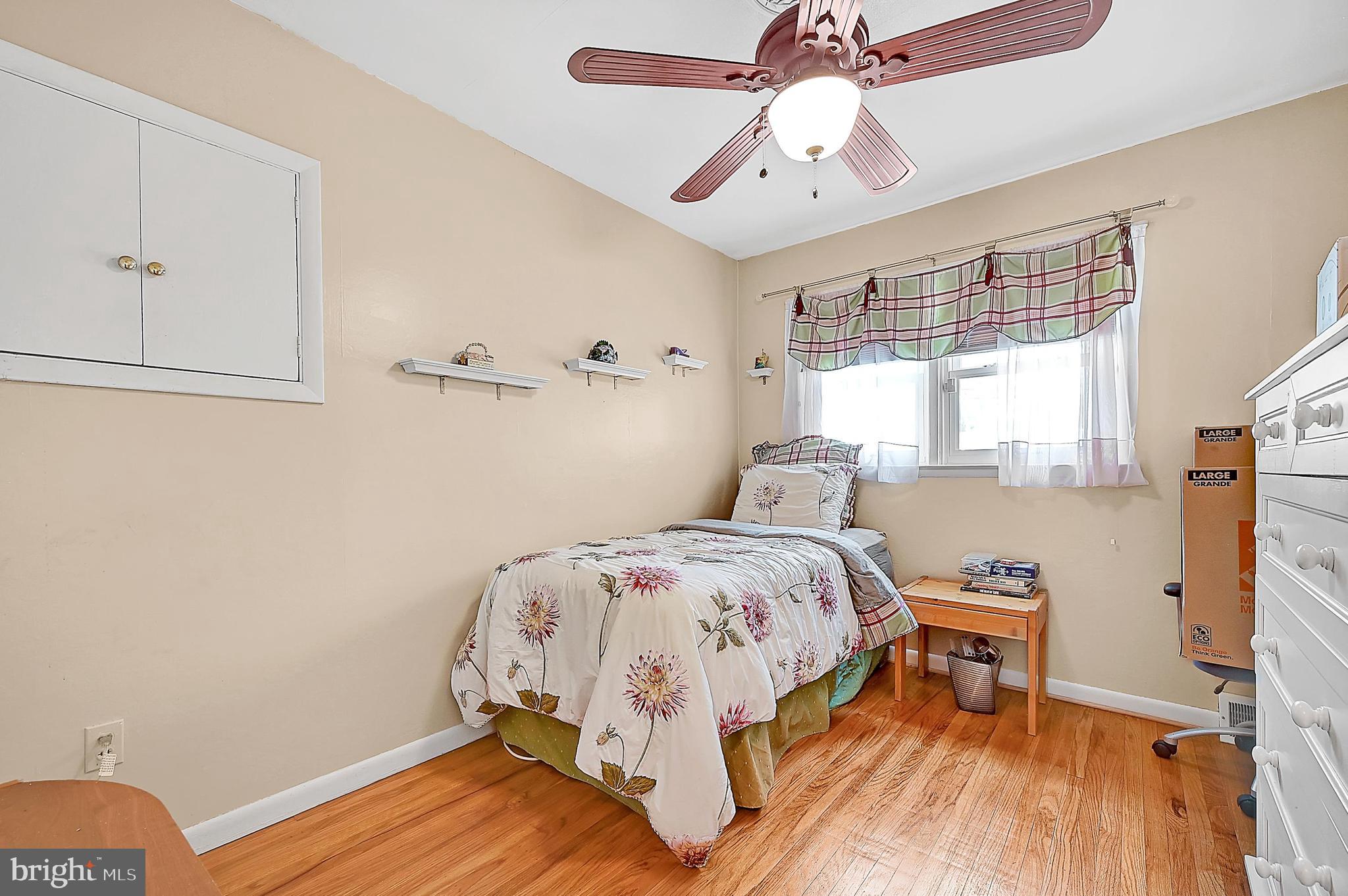 608 Gawain Rd