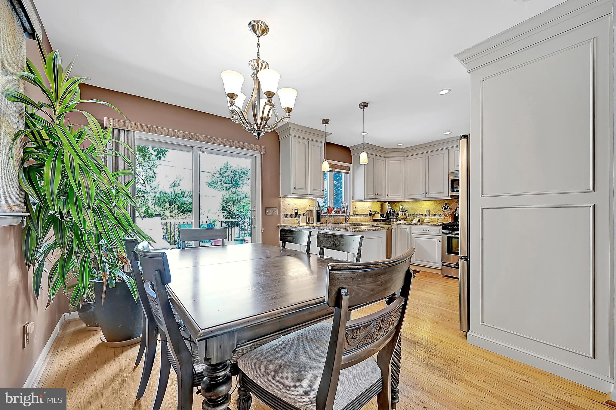 608 Gawain Rd
