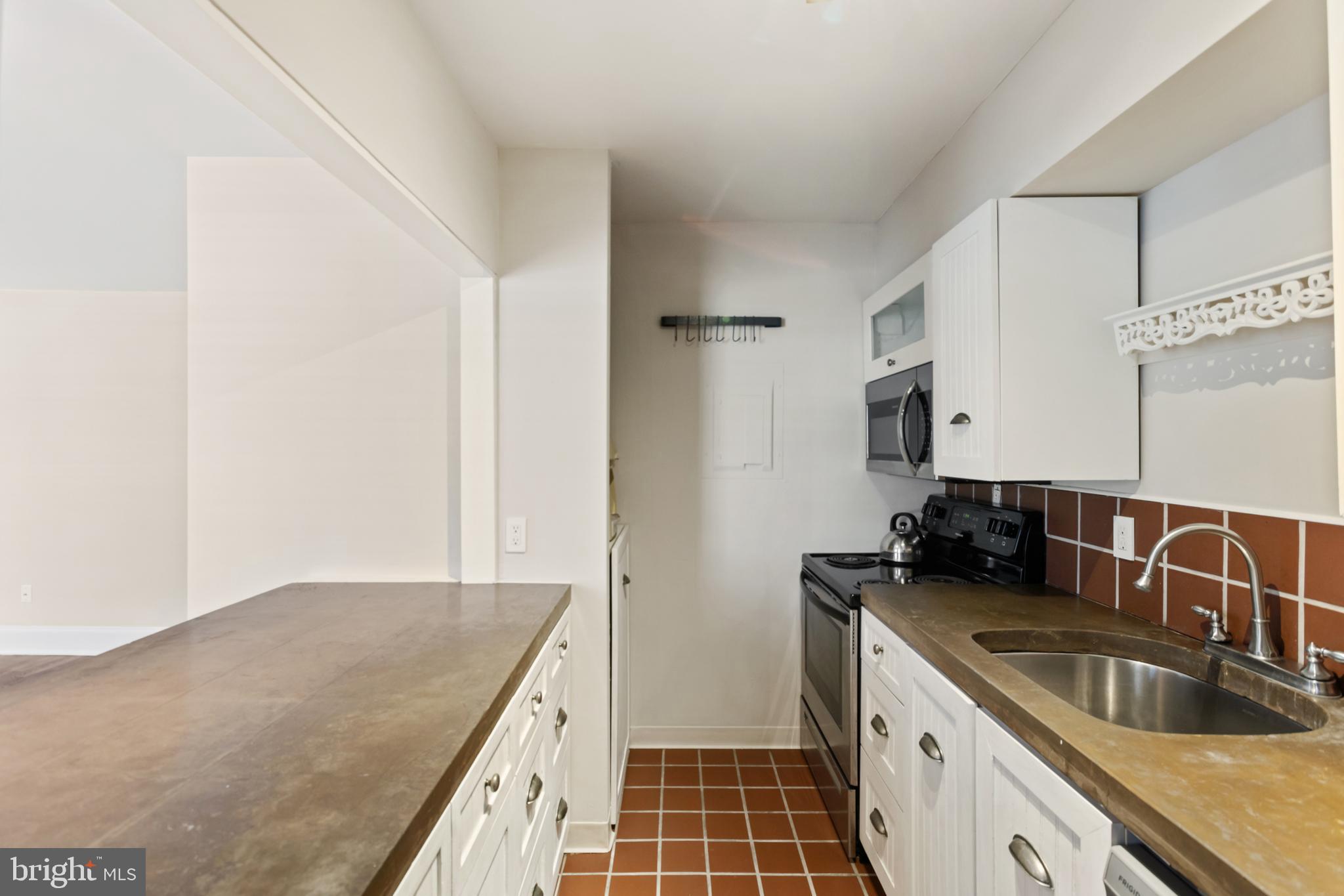42 Conshohocken State Rd #7-B
