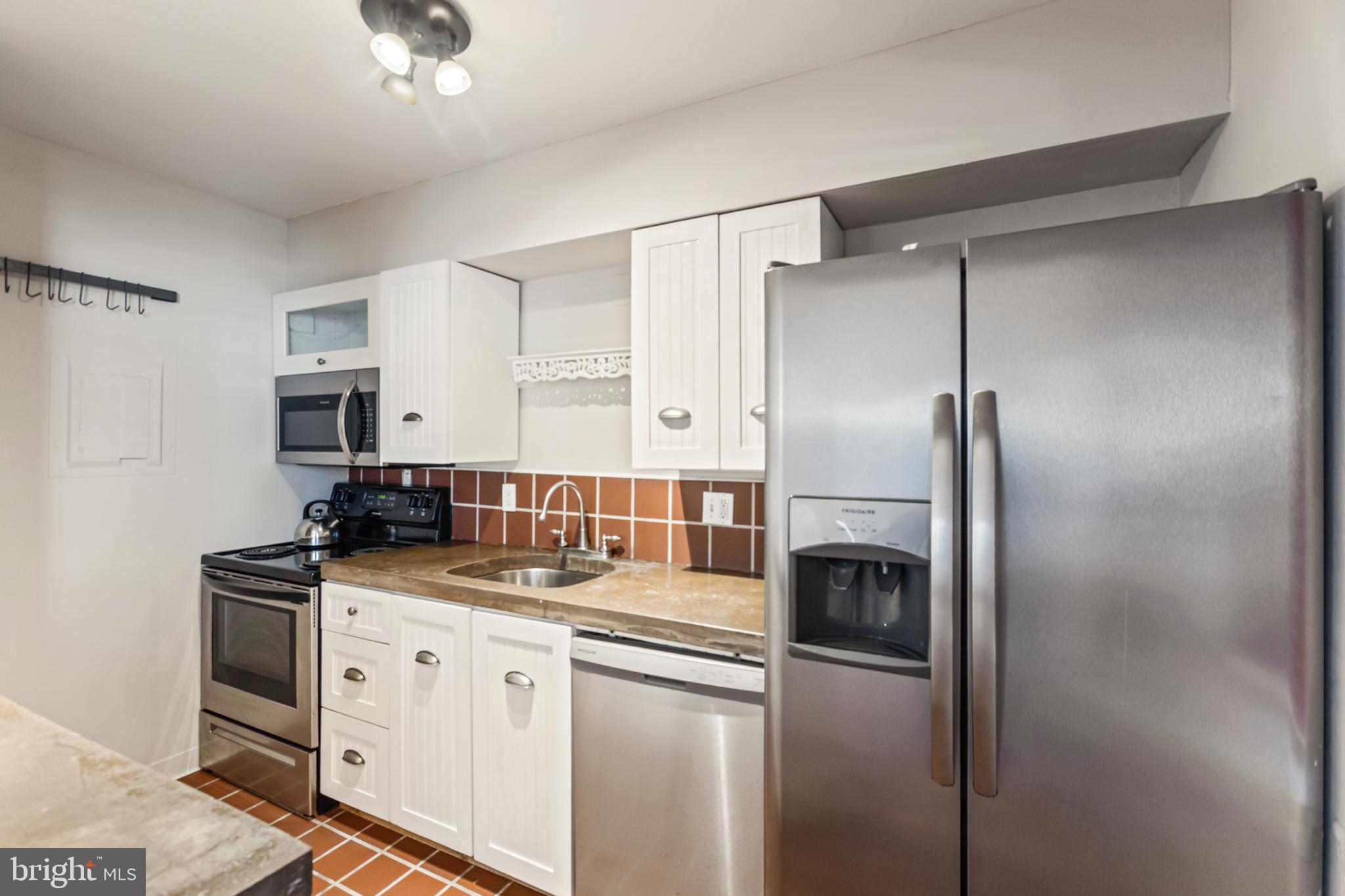42 Conshohocken State Rd #7-B