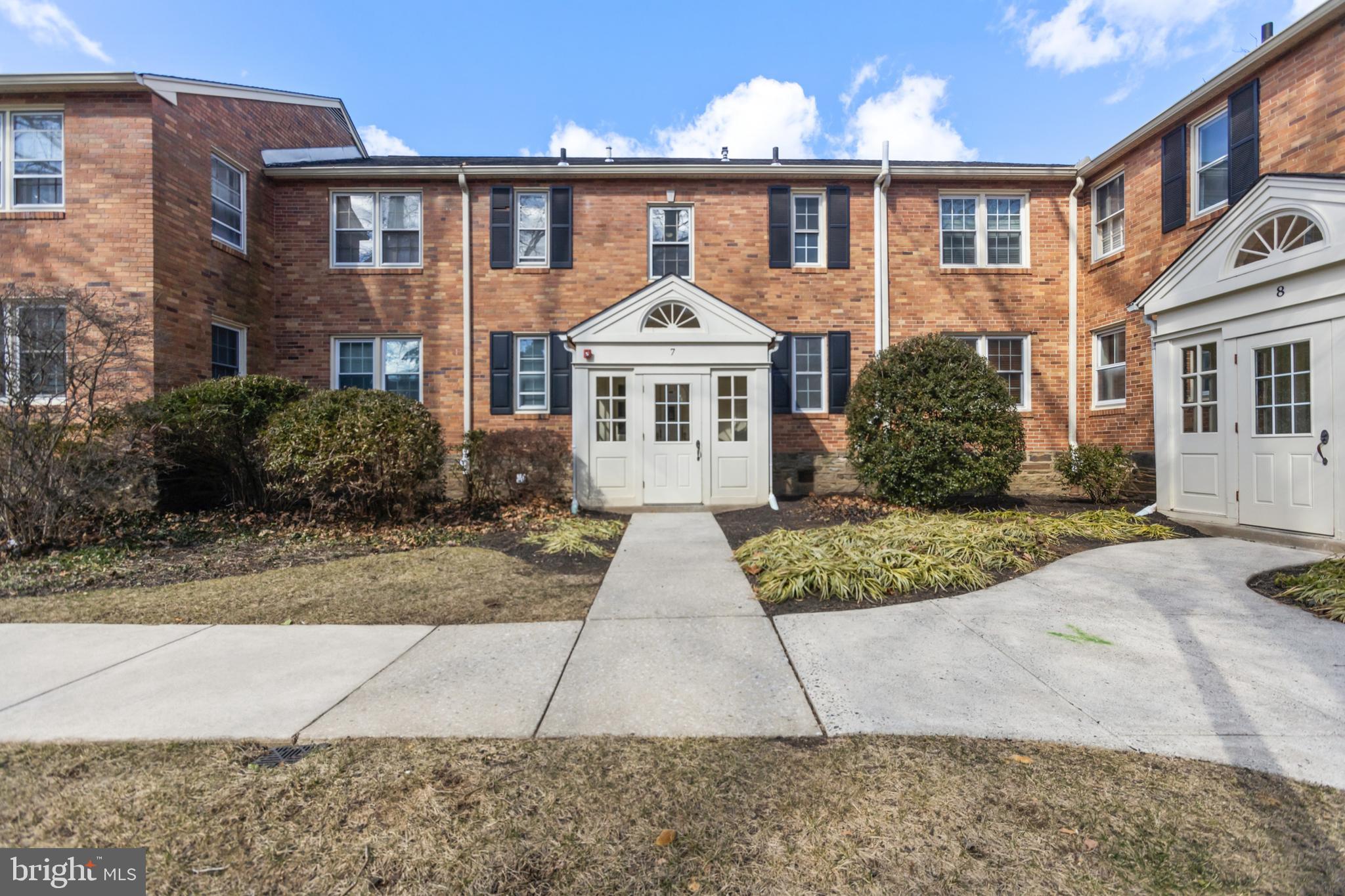 42 Conshohocken State Rd #7-B