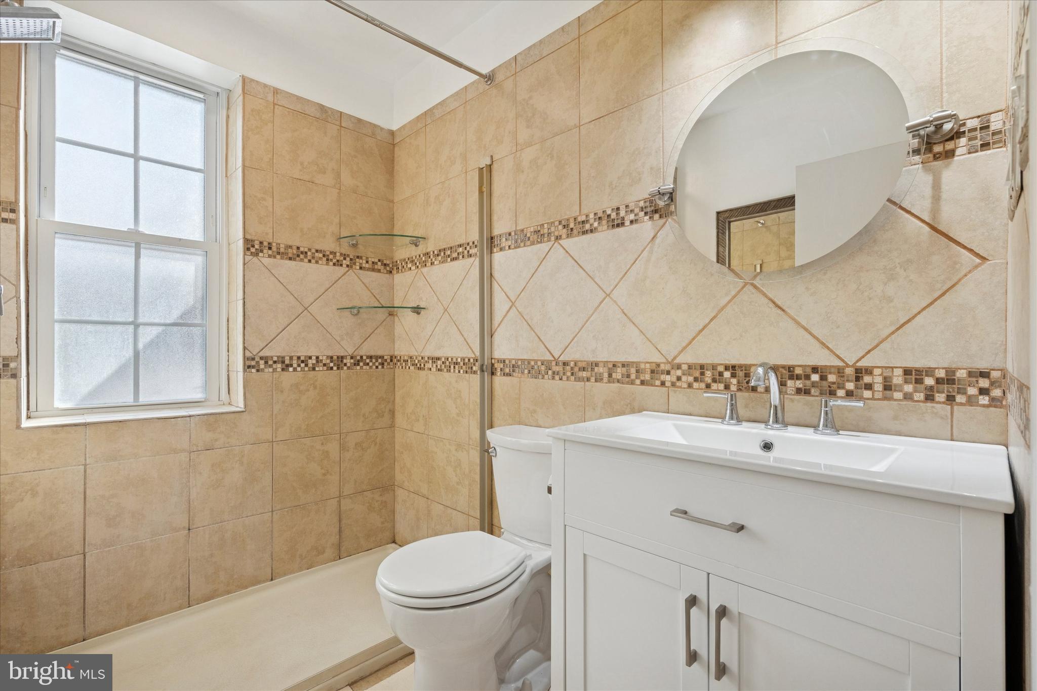 42 CONSHOHOCKEN STATE ROAD 7-B