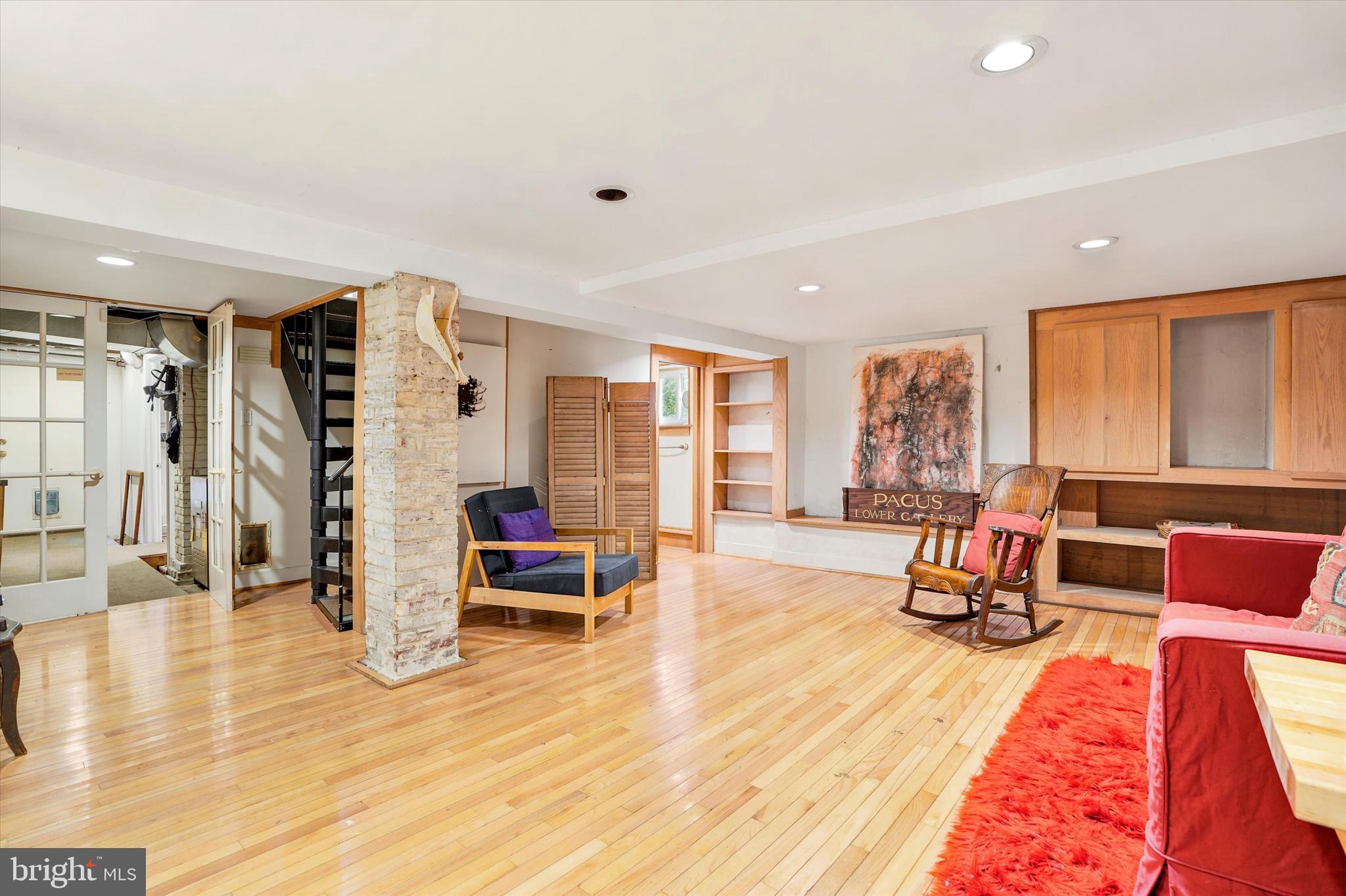 1054 CROTON ROAD