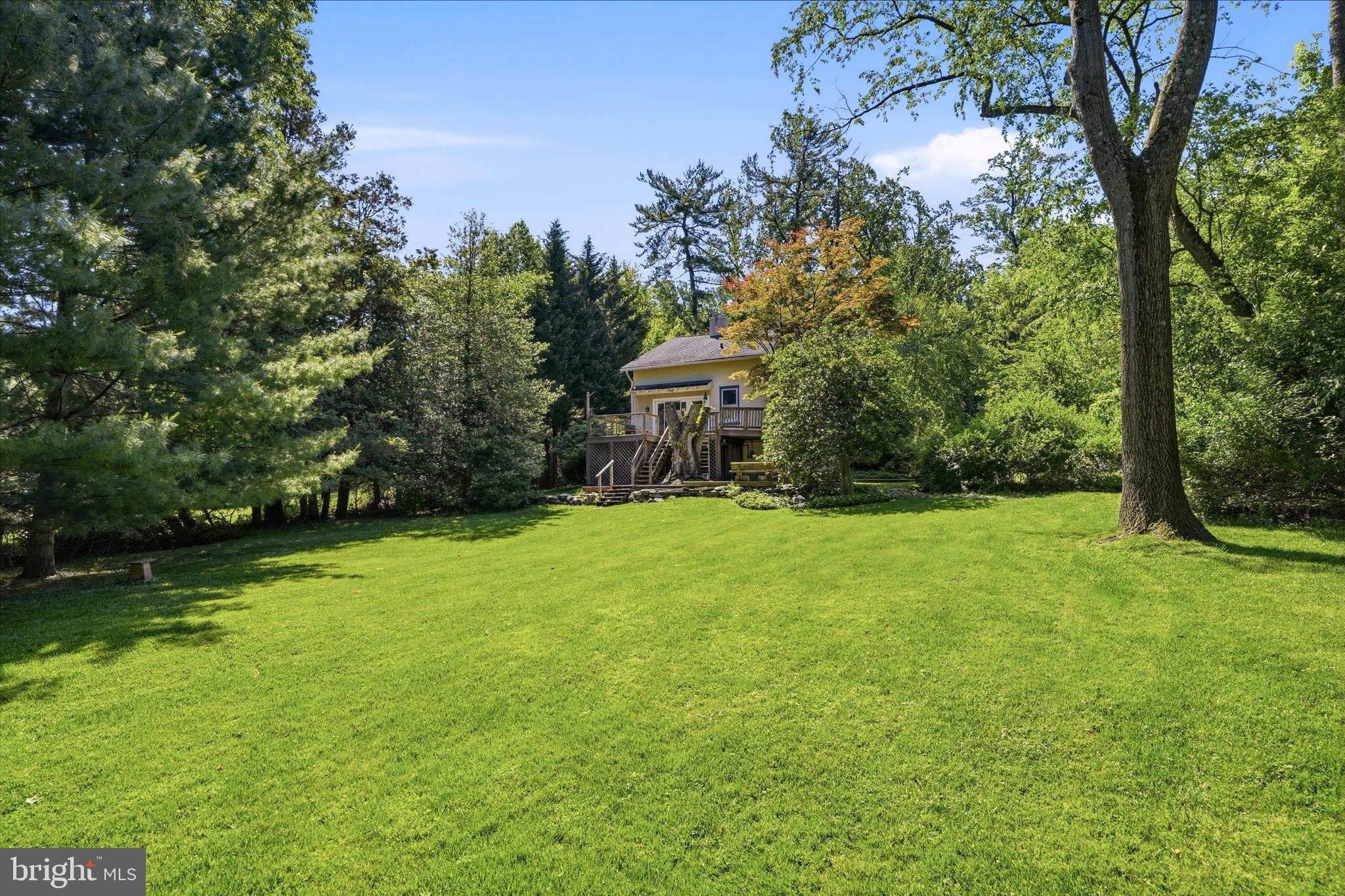 1054 CROTON ROAD