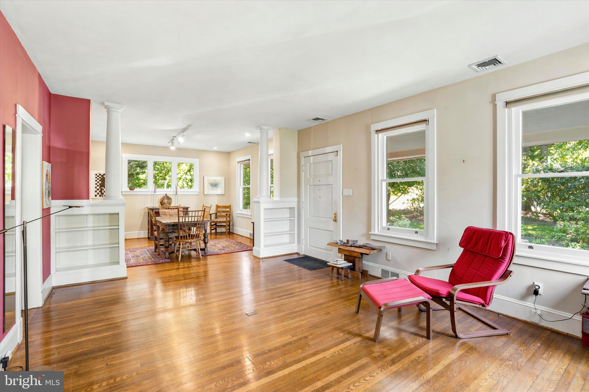 1054 CROTON ROAD