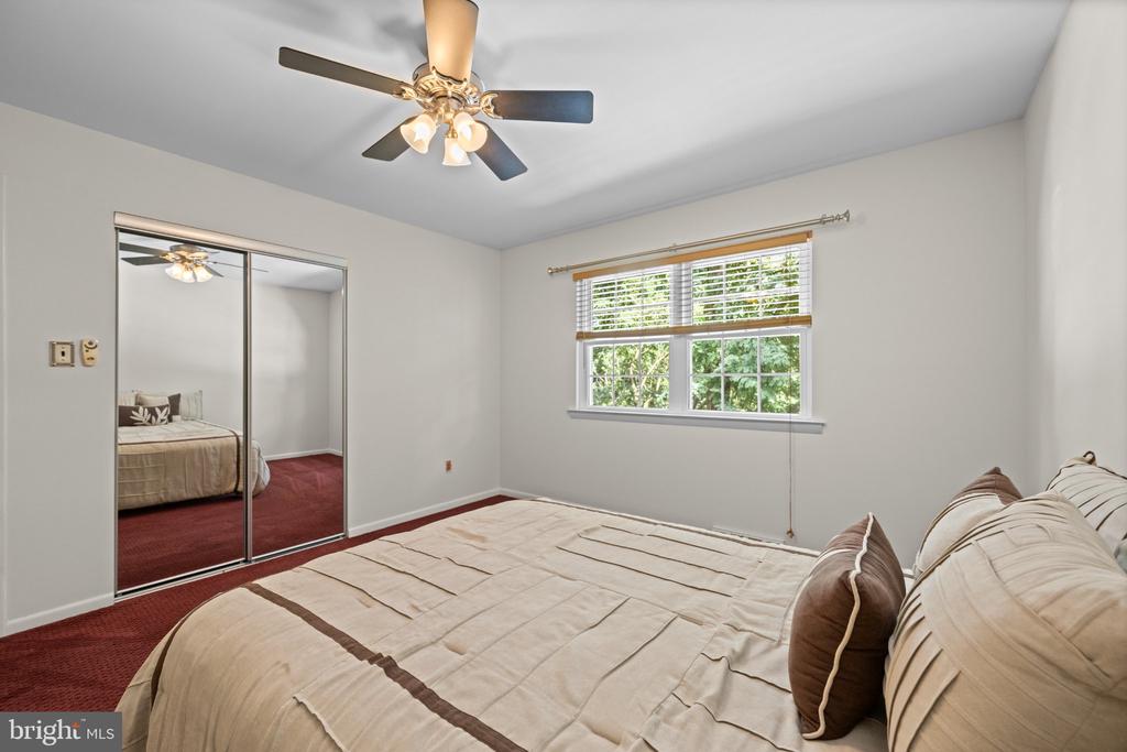 801 PARDEE LANE