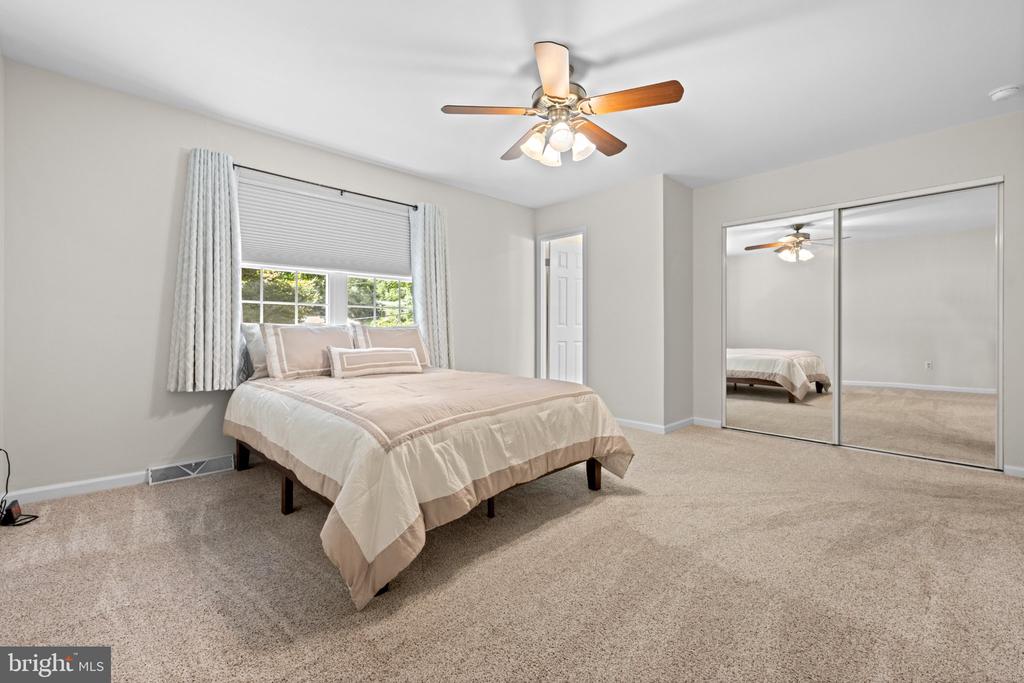 801 PARDEE LANE
