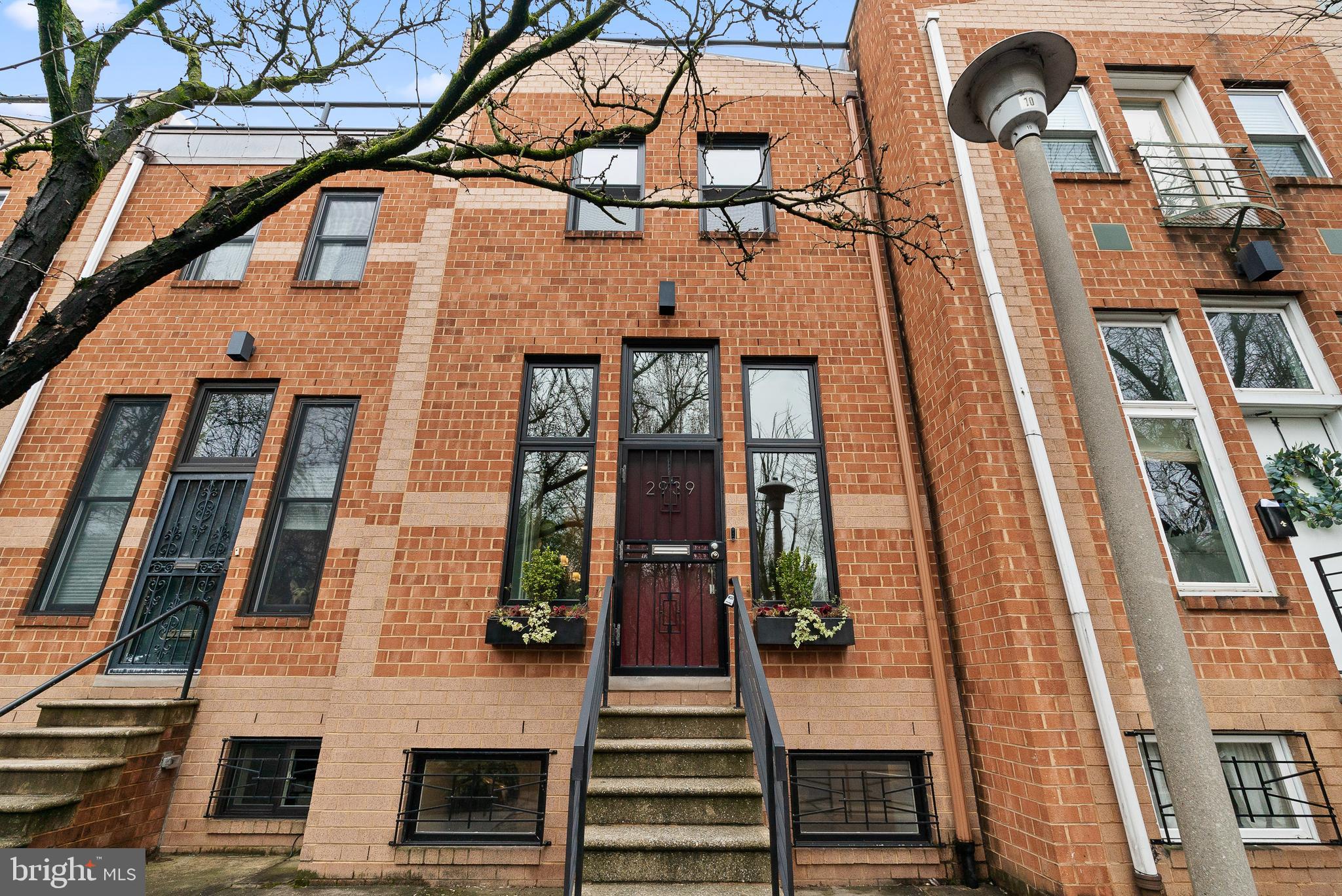 2939 Pennsylvania Ave