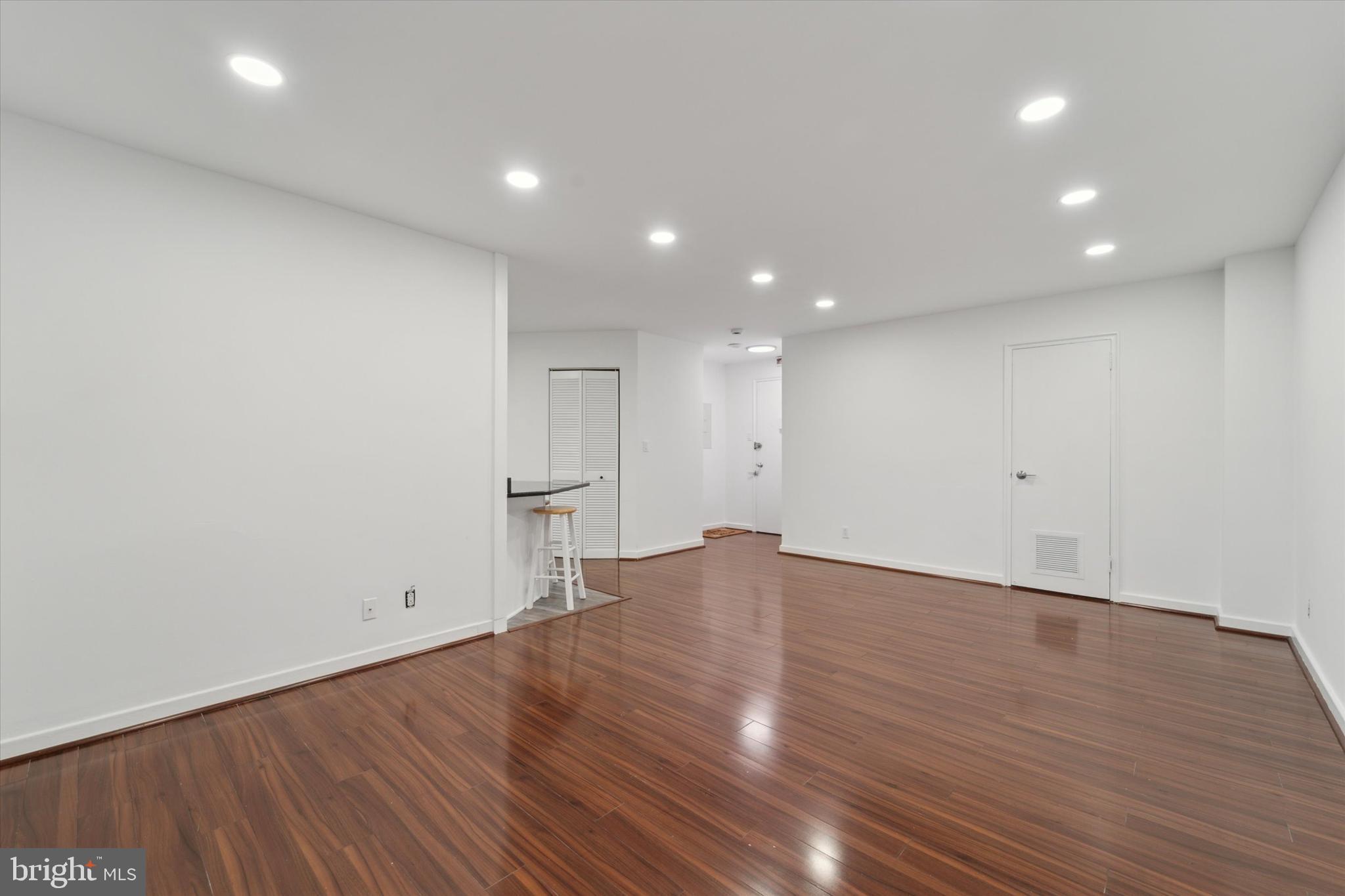 2601 Pennsylvania Ave #702