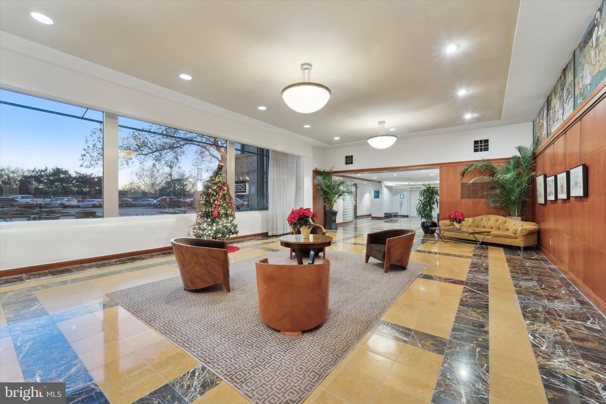 2601 Pennsylvania Ave #702