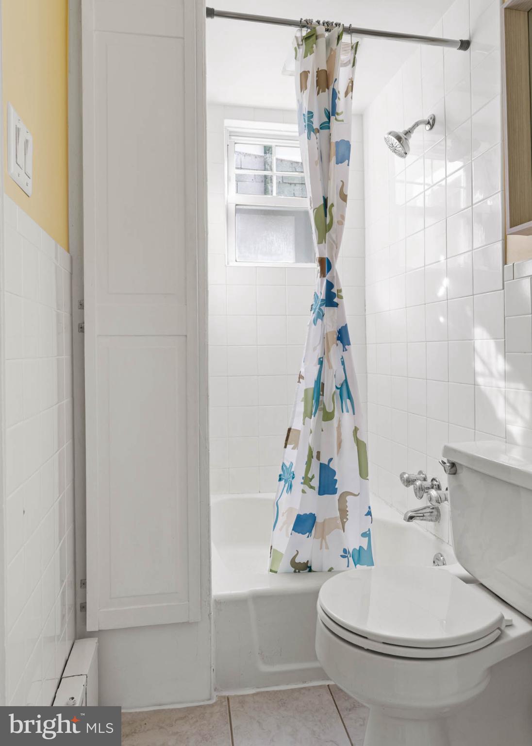 4784 SILVERWOOD STREET