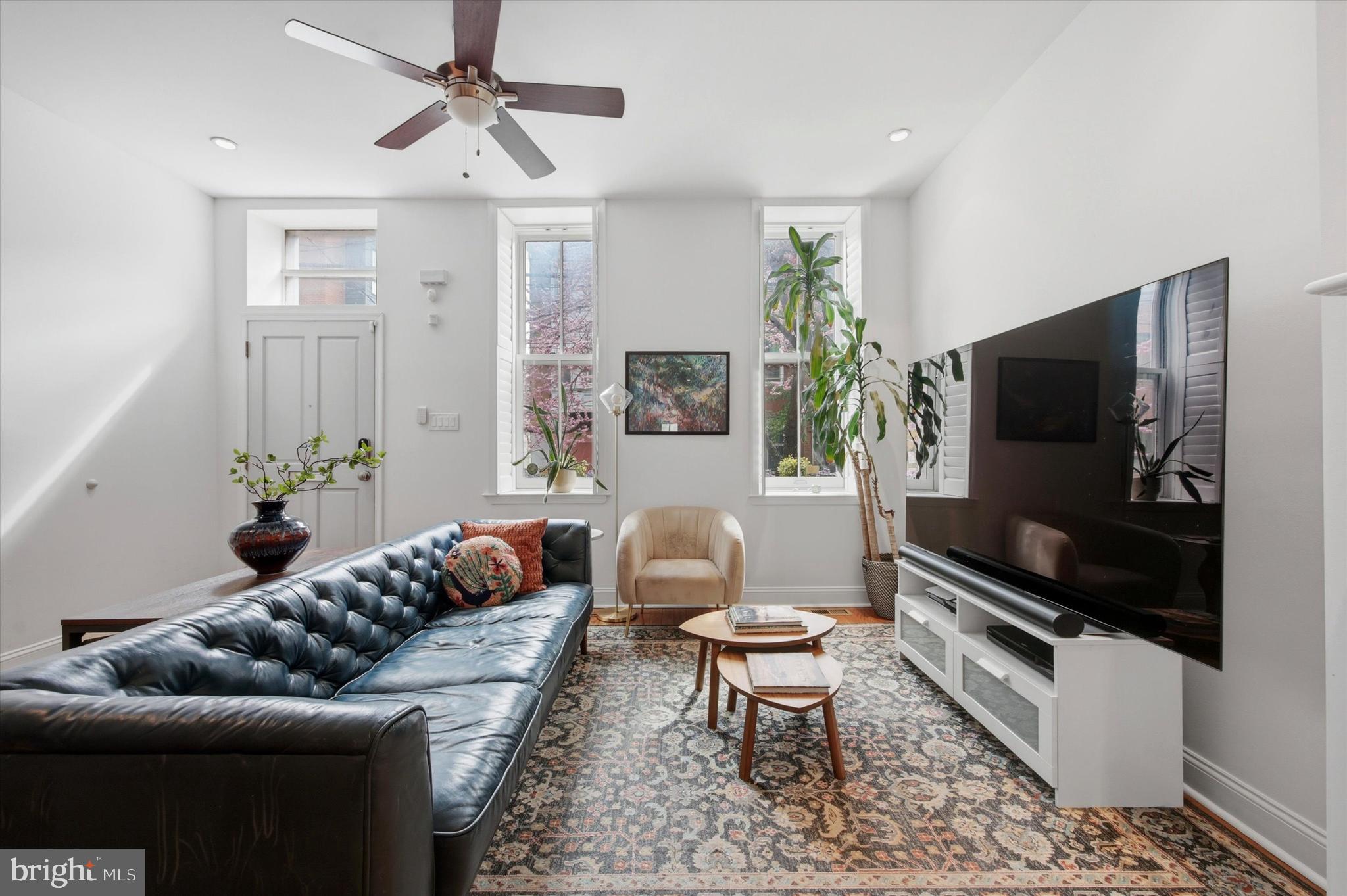 752 S 15TH STREET