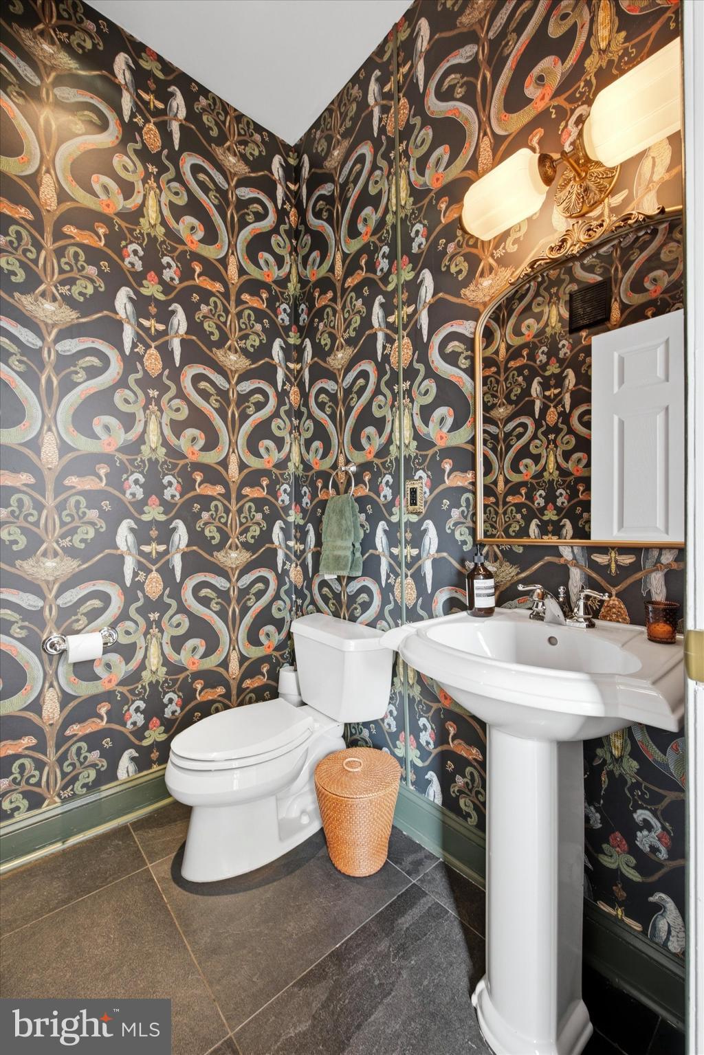 752 S 15TH STREET
