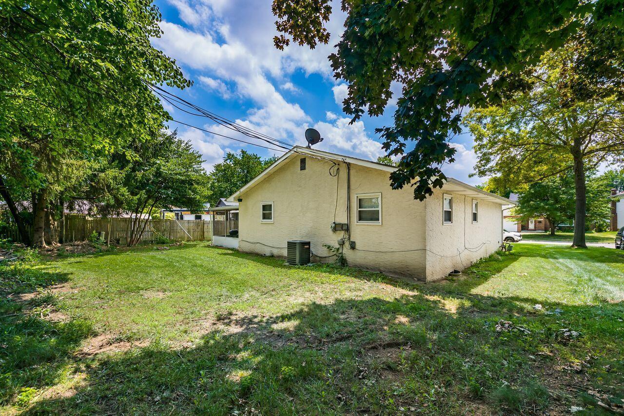 1914 Walden Drive