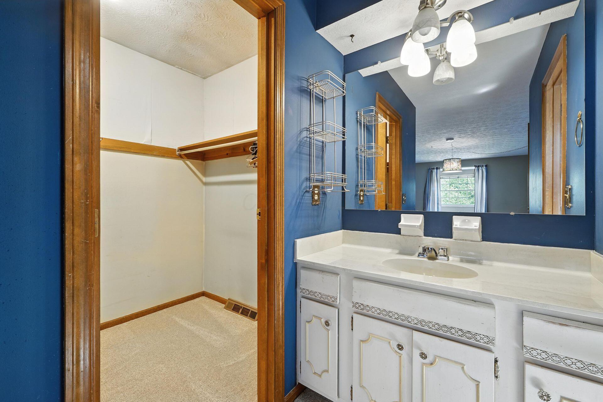 1375 Creekside Place