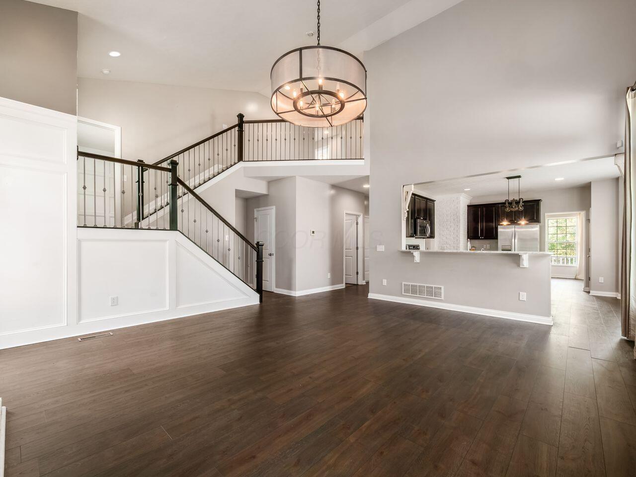 5998 Highlander Drive
