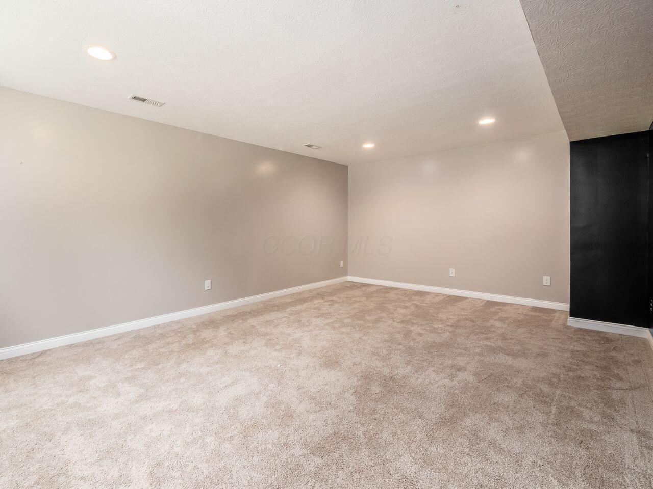 5998 Highlander Drive