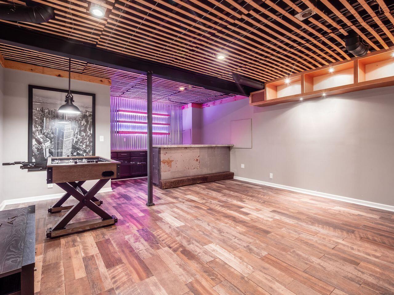 5998 Highlander Drive