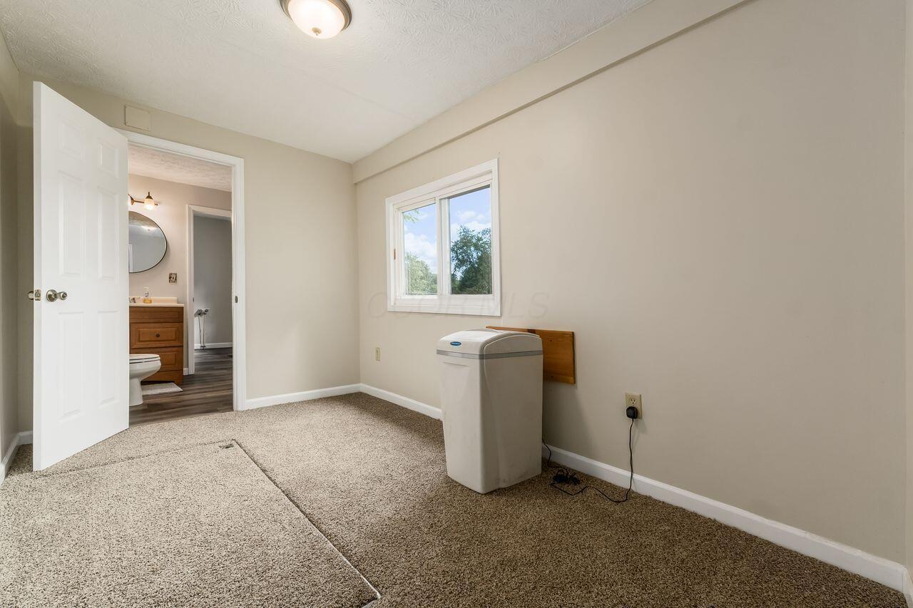 8685 Lancaster Thornville Road NE
