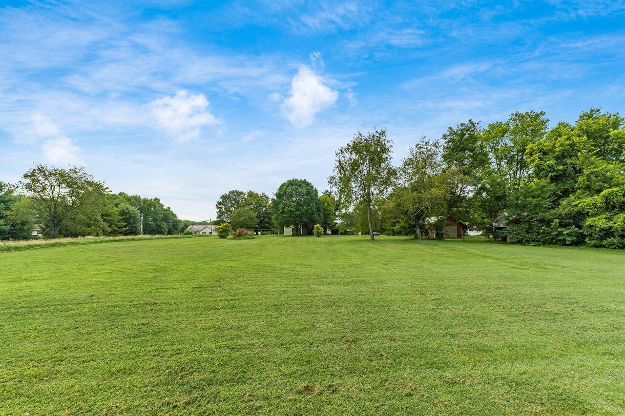8685 Lancaster Thornville Road NE