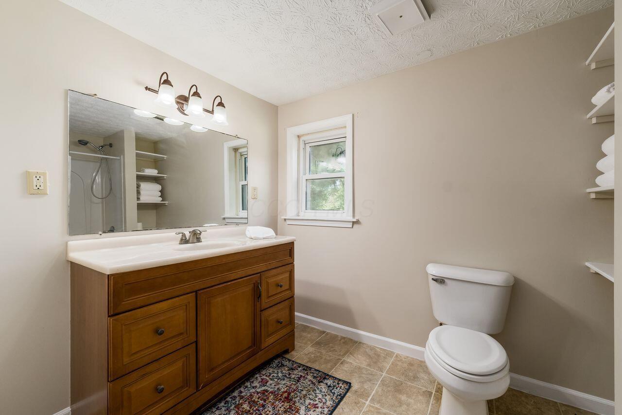 8685 Lancaster Thornville Road NE
