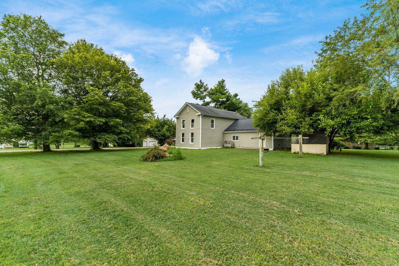 8685 Lancaster Thornville Road NE