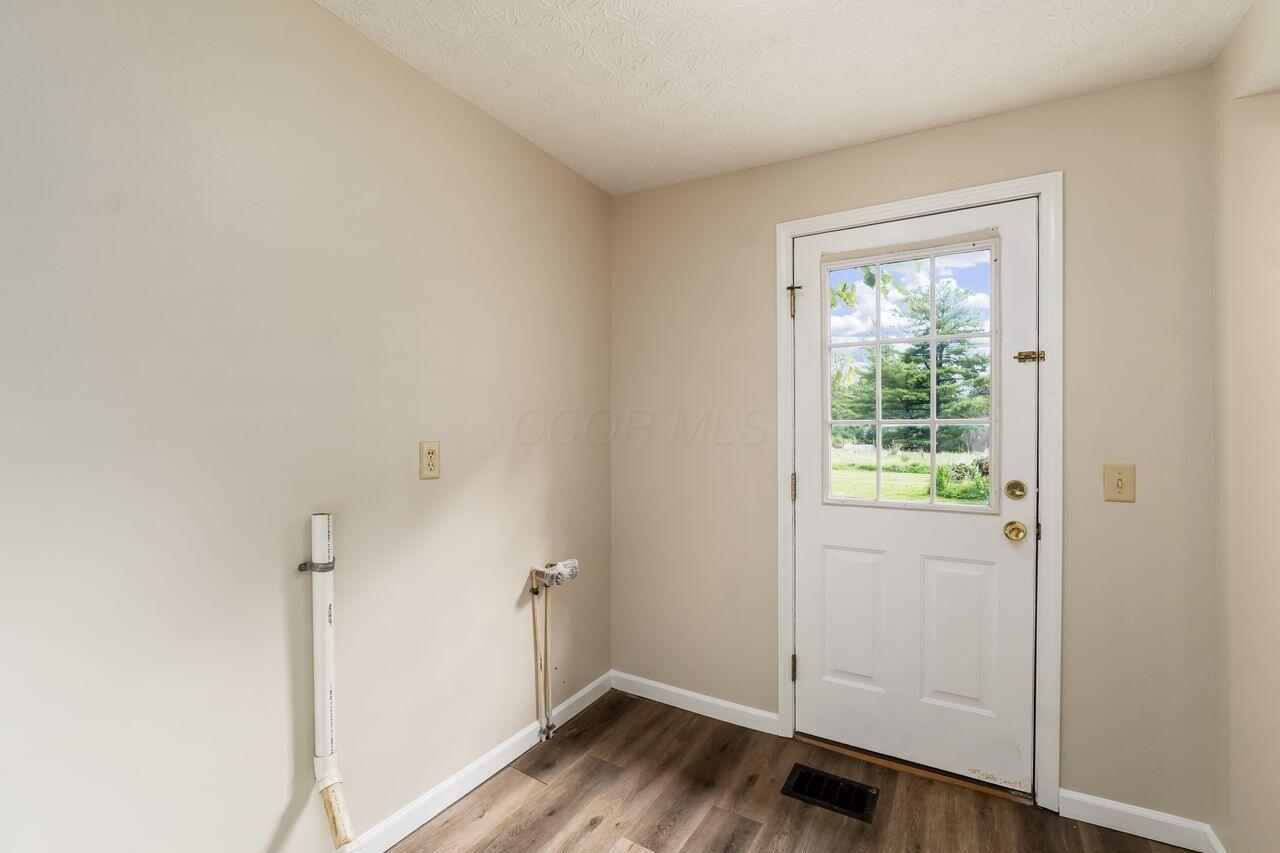 8685 Lancaster Thornville Road NE
