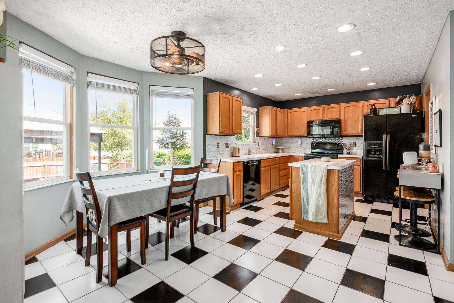 7714 Solomen Run Drive