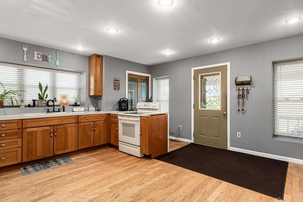 10472 Township Road 80