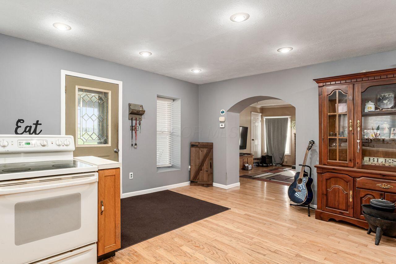 10472 Township Road 80