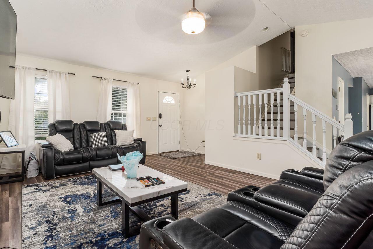 6790 Laburnum Drive