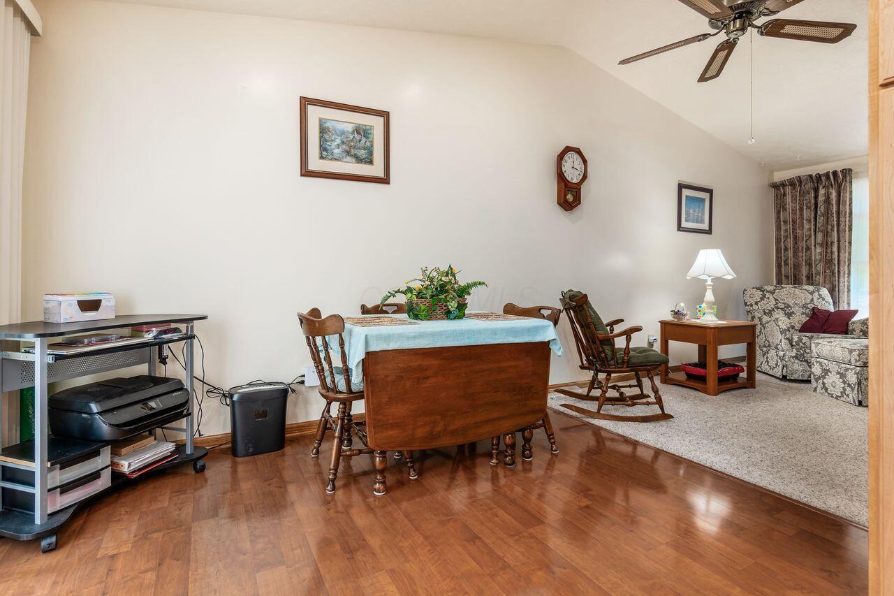 1370 Crestview Street