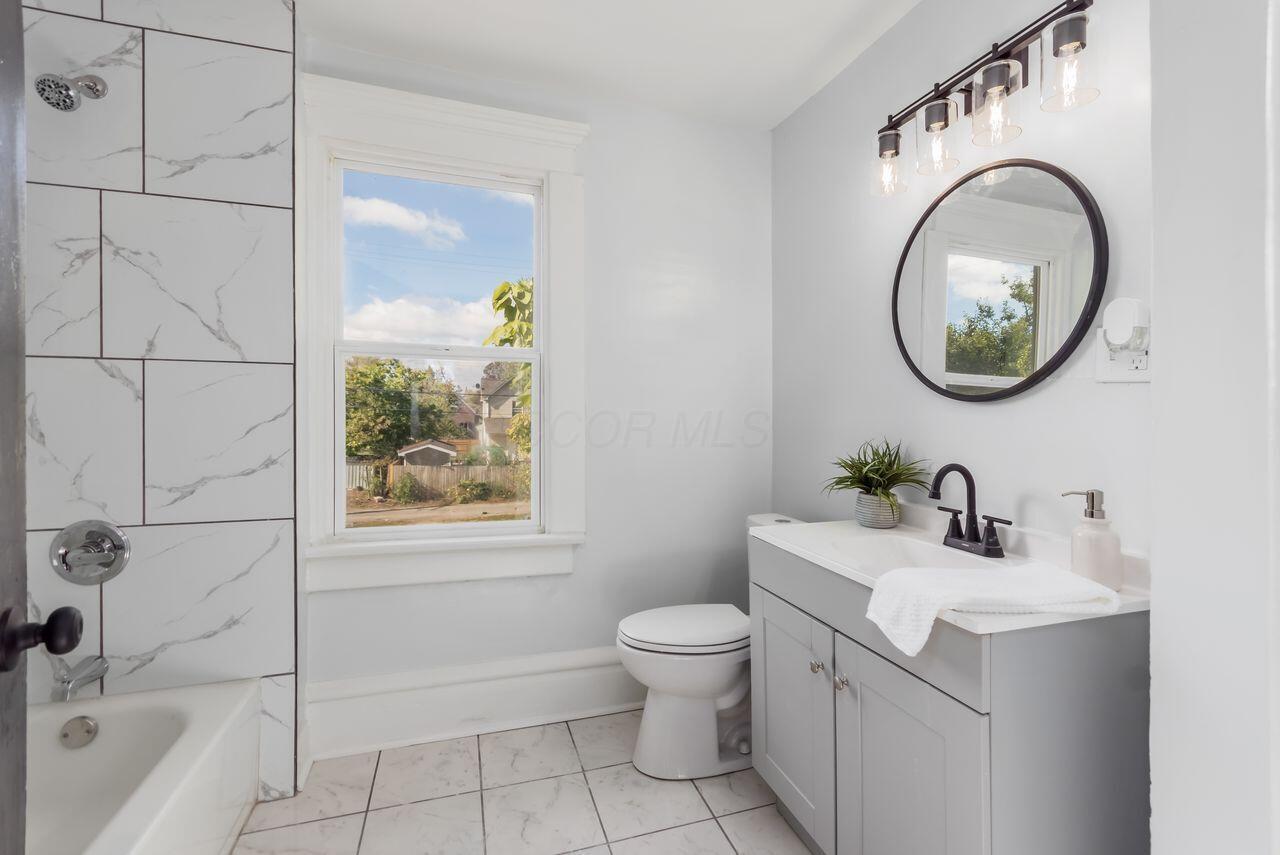 95 Midland Avenue, Columbus