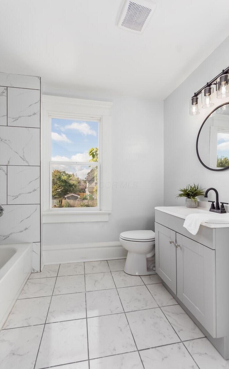 95 Midland Avenue, Columbus