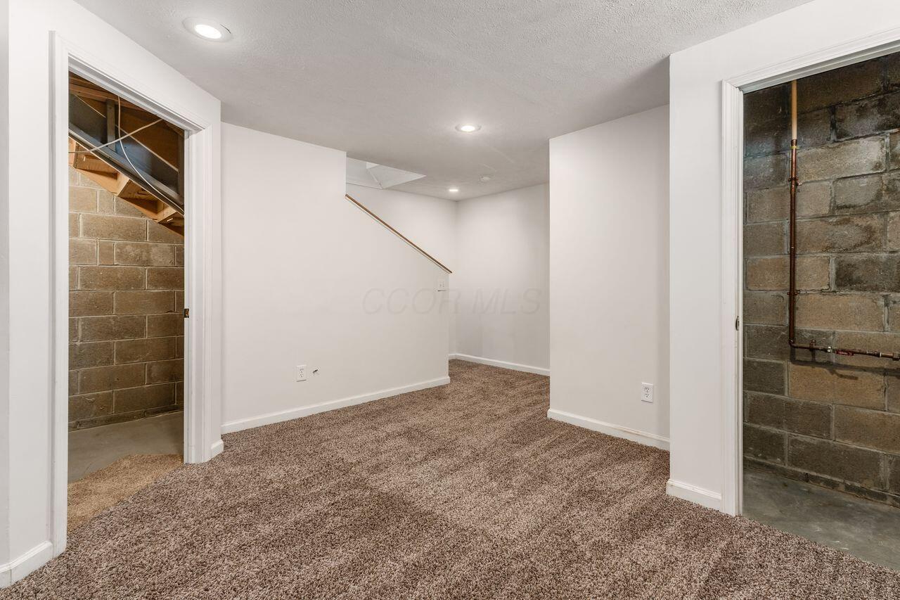 431 Vanderbuilt Street