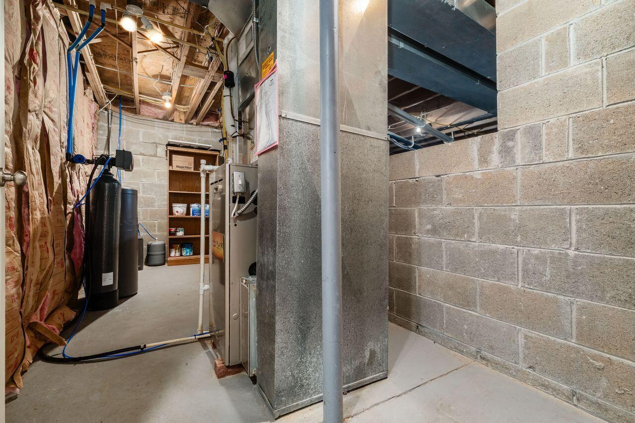 431 Vanderbuilt Street