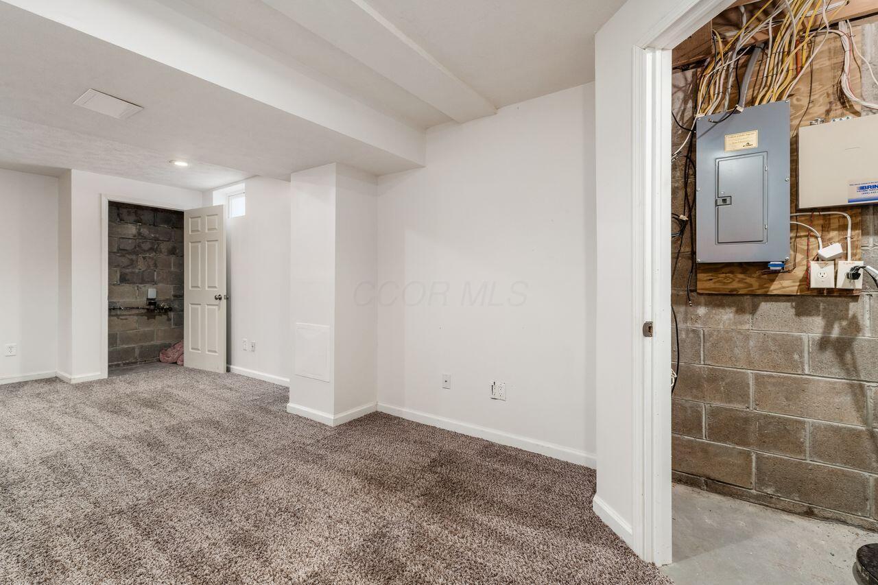 431 Vanderbuilt Street