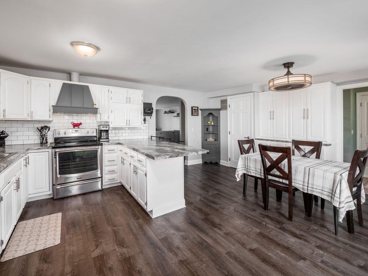 3516 US Highway 42 S