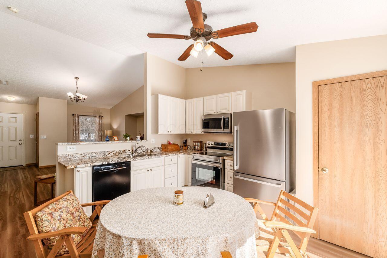 5445 Beresford Street, 220